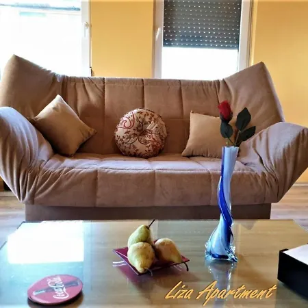 Center Lovely And Peaceful Liza Apartman *